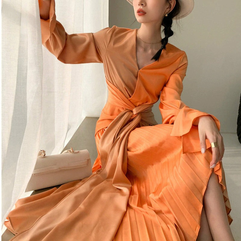 V-neck Contrast Color pleated Dress - SixtyKey new model design Dubai fashion style 2021 best price